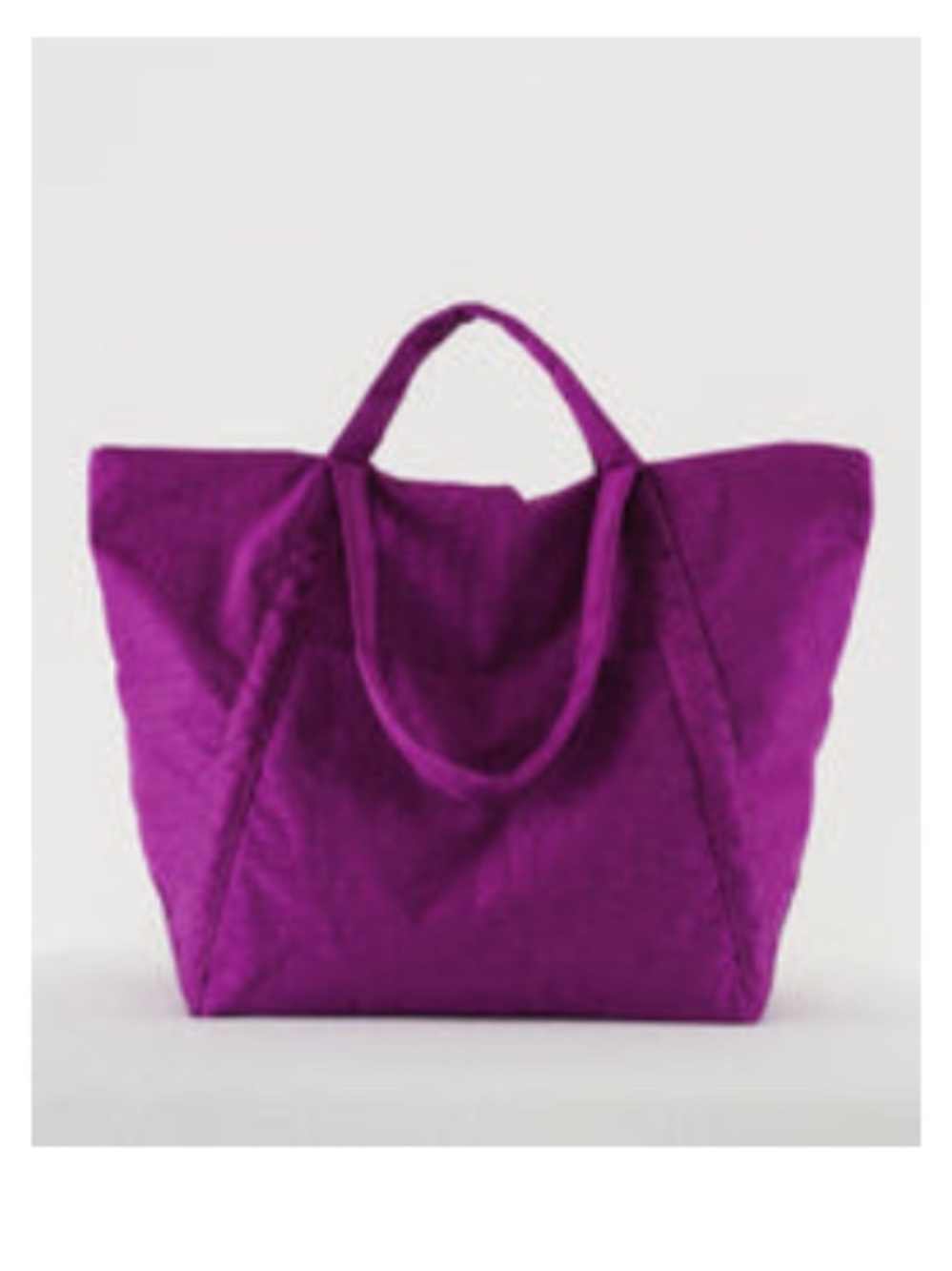 BAGGU Cloud Travel bag in Orchid - Picture 2 of 10